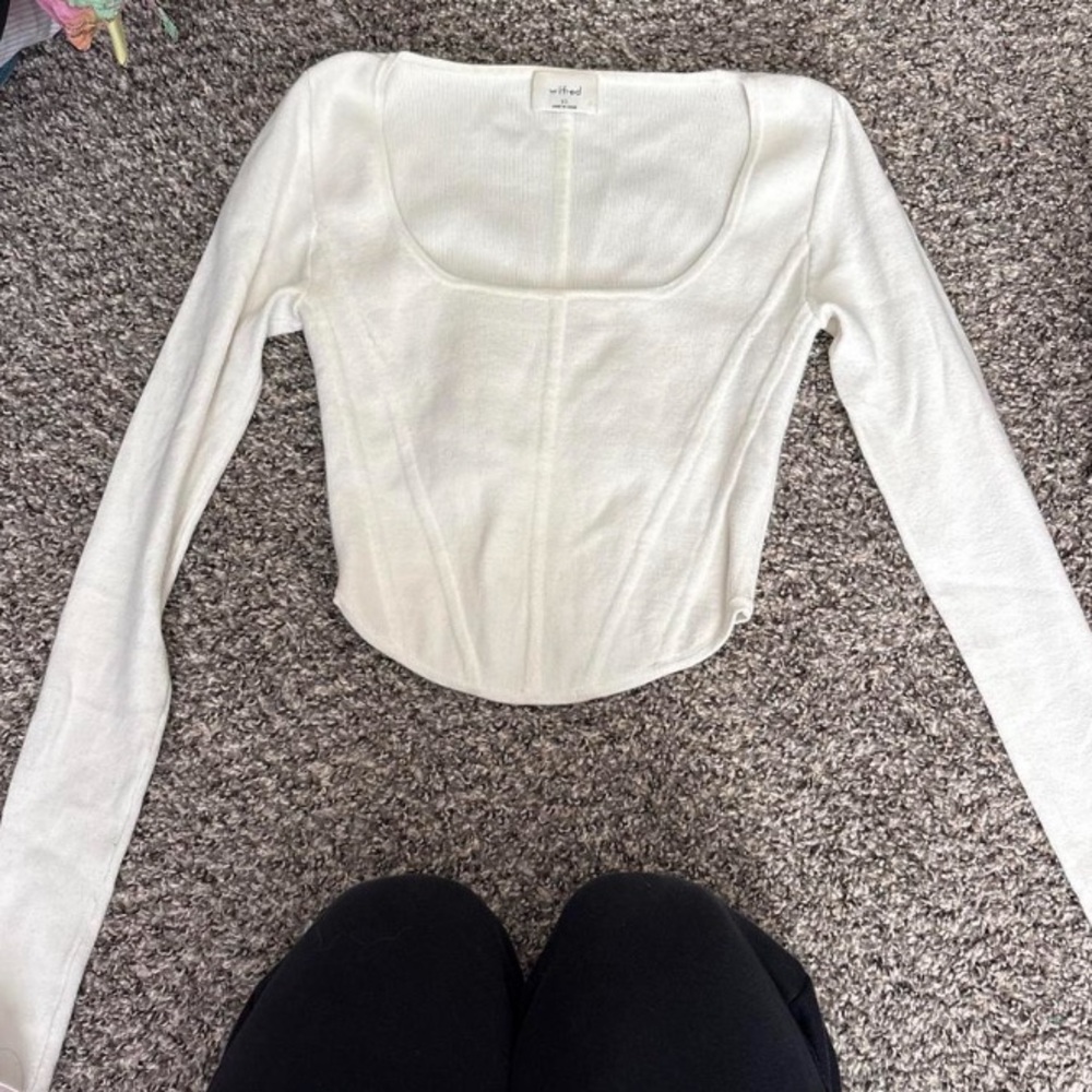 Wilfred Aritzia White Long-Sleeve Square Neck Top